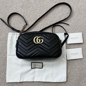 GUCCI GG MARMONT Small Leather Crossbody Bag Matelasse Chevron